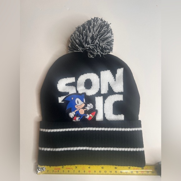 Youth Black Sonic the Hedgehog Beanie Cap Hat - Picture 2 of 7